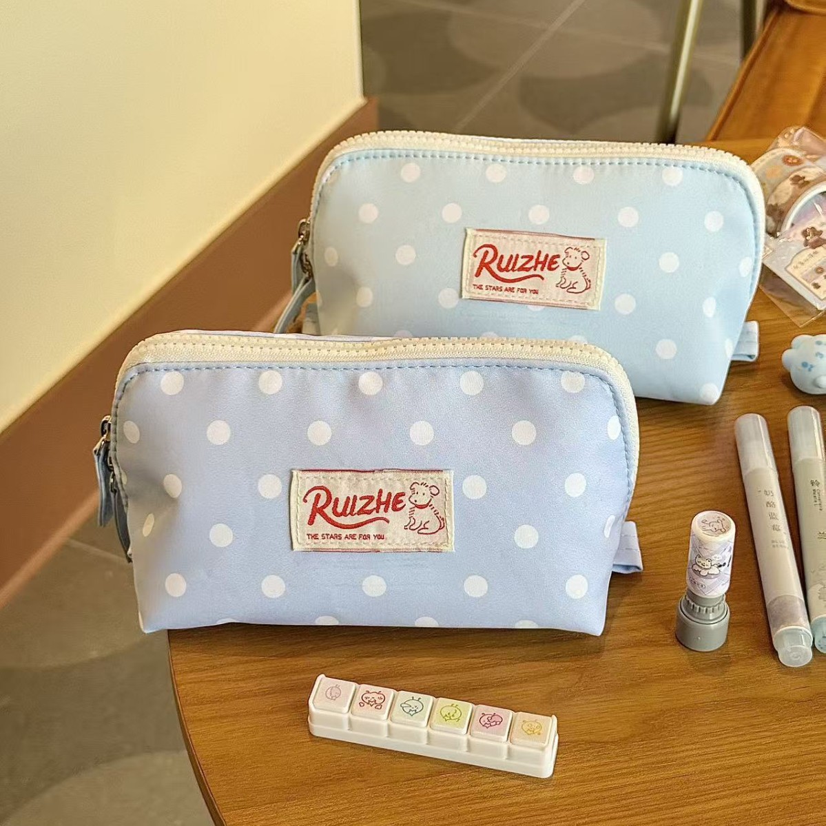 Multi functional pencil case,  - Pencil Case Large recension och pris